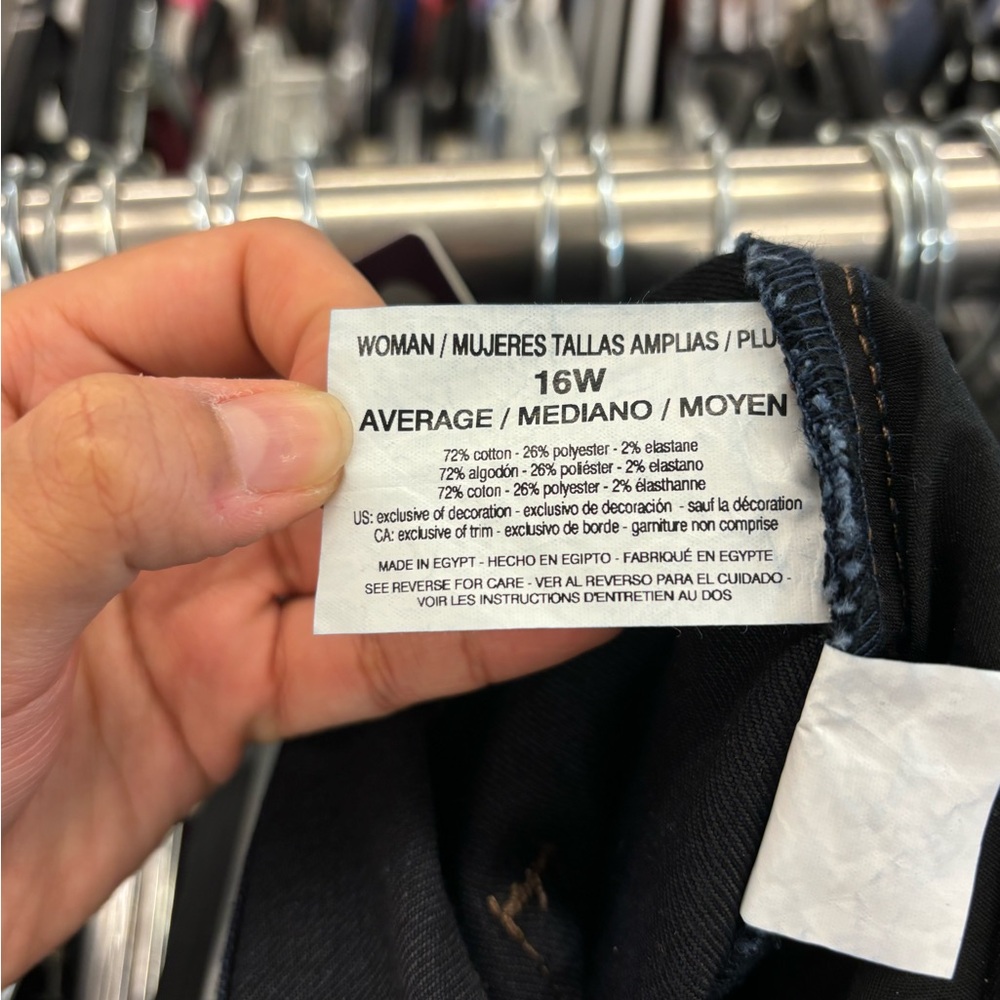 🛍️ Gloria Vanderbilt ladies 16W dark blue Amanda jeans - Picture 6 of 8